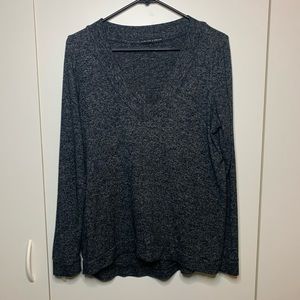 Long sleeve gray sweater